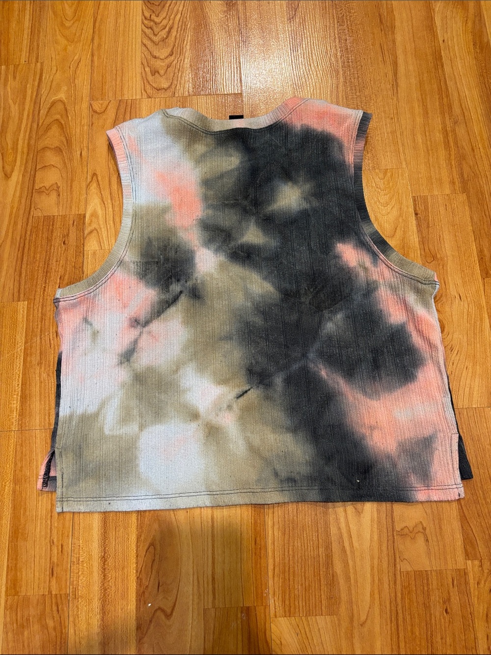 Noli Tie-Dye Crop Top - Picture 3 of 4